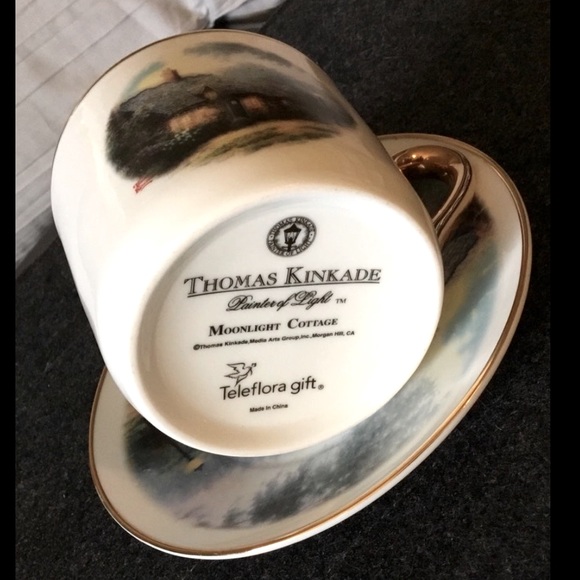Thomas Kinkade Moonlight Cottage Teacup & Saucer Set by Telaflora - Picture 6 of 6